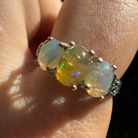 1.20ctw genuine Ethiopian Welo Opal solid  sterling silver ring- new with tags - Picture 13 of 13